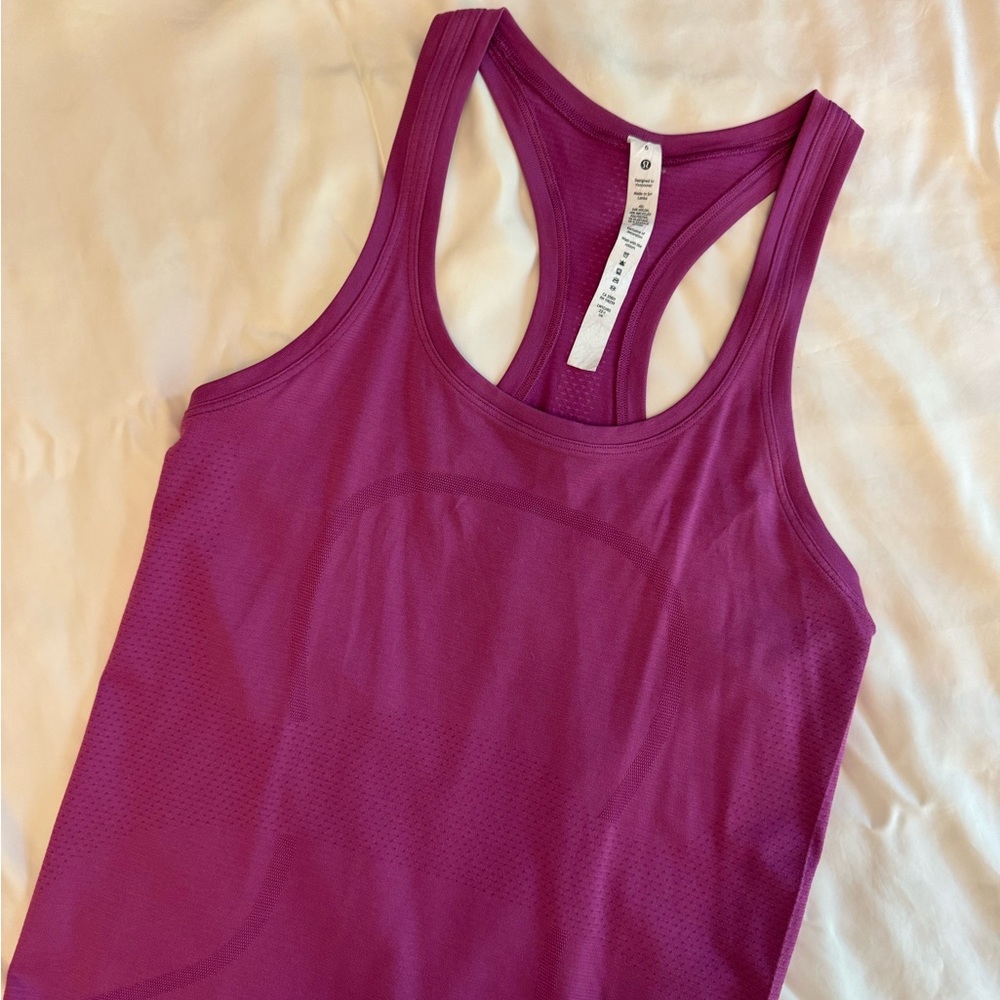 vivid plum lululemon swiftly tech racerback tank top size 6